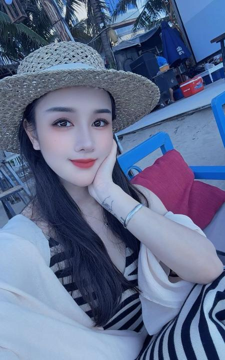 大石坝轻少妇