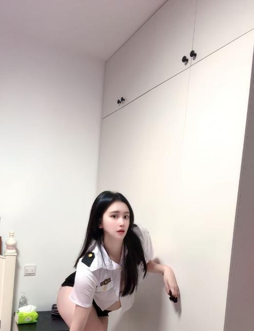 风骚大屁股兰兰