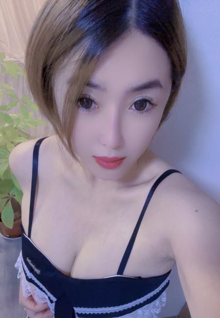 姑苏短发少妇
