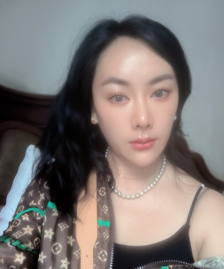 妞妞大胸38D
