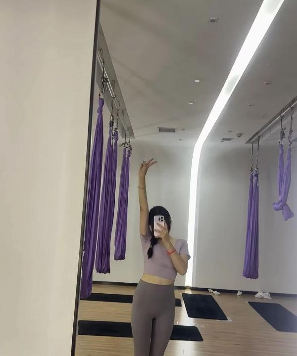 杭州美女苏瑶