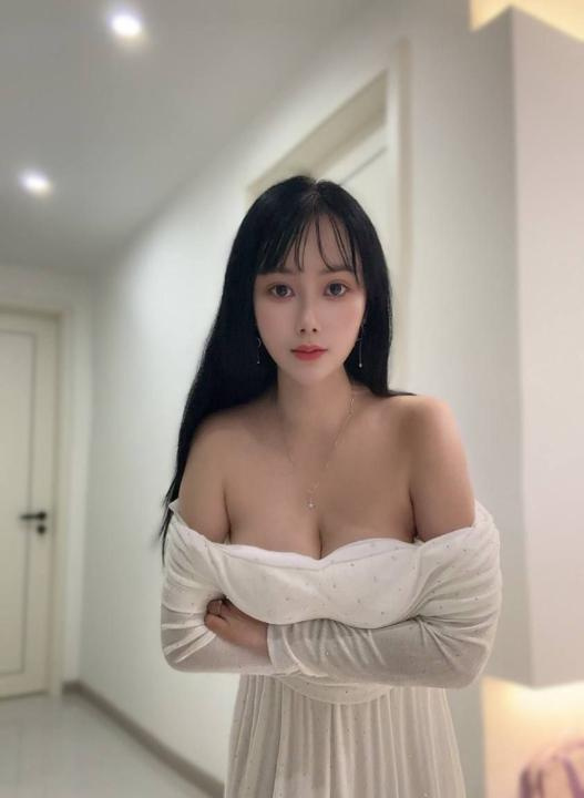 青岛丰满良家少妇
