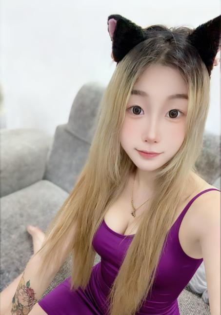 170三点粉气质女神