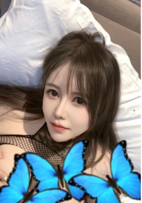 夫子庙大胸欢欢