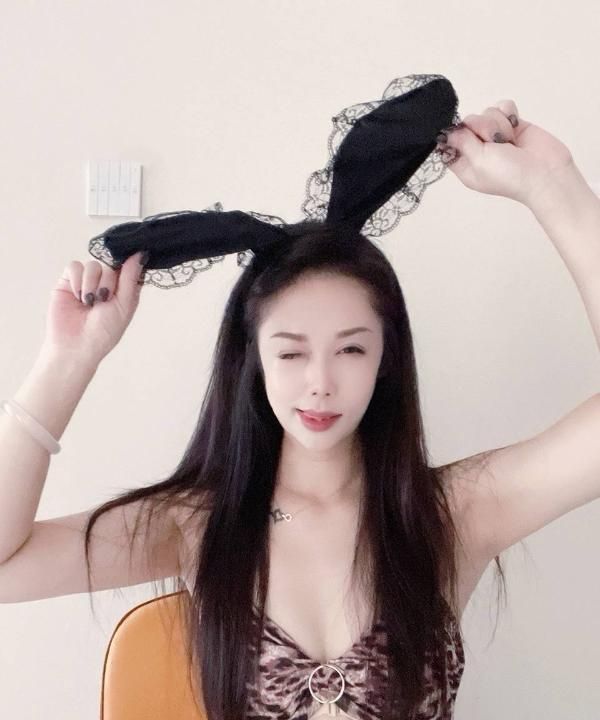 纯欲辣妹