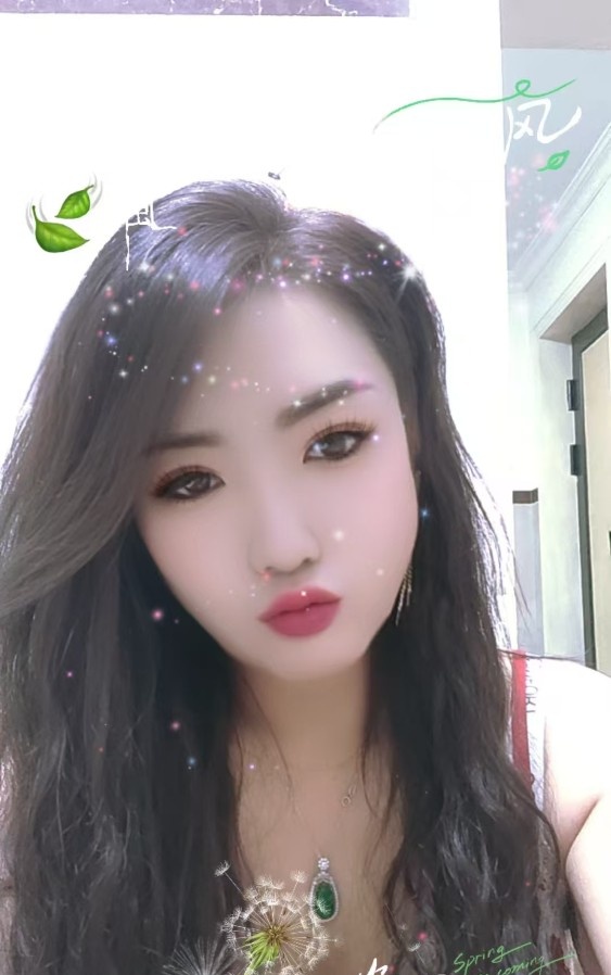 大胸肥臀妮妮