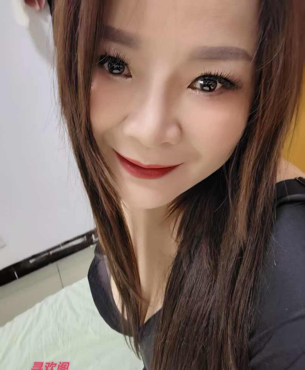 领居家的小少妇