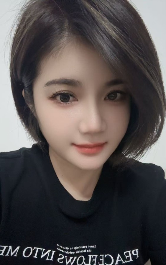 江宁可爱型美女