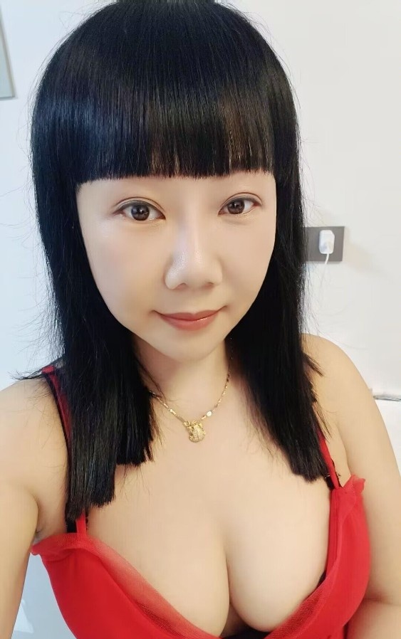 南宁市西乡塘区莞式服务巨乳骚嫂子