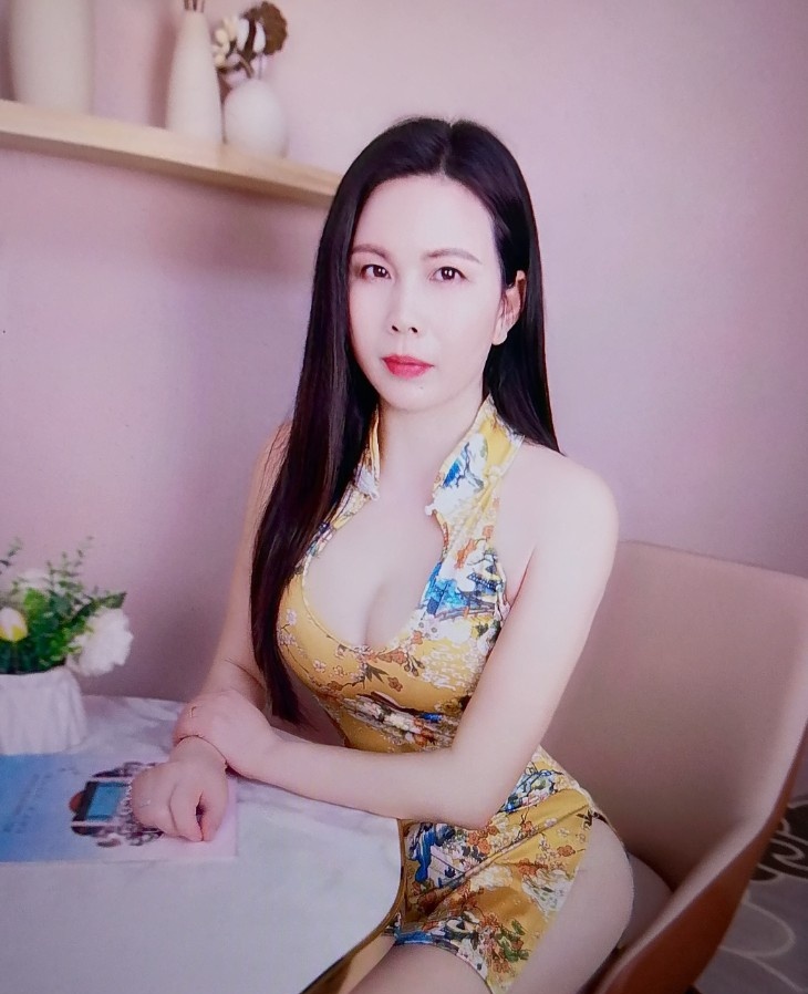 布吉人妻少妇 浪漫
