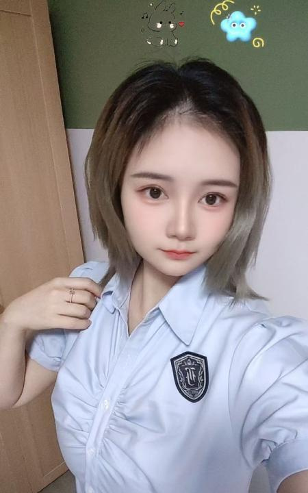 出击大长腿嫩妹