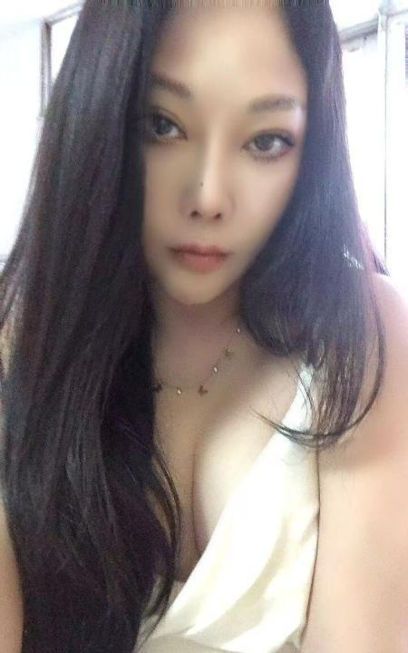 玄武长腿骚货