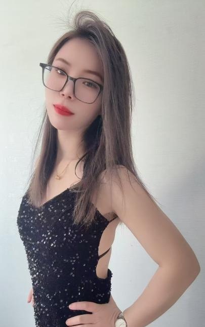 铁西眼镜少妇