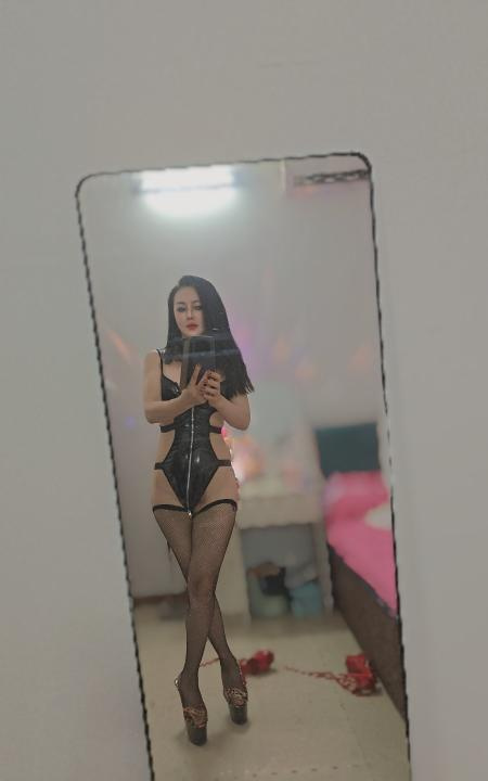 玩SM女王馨馨