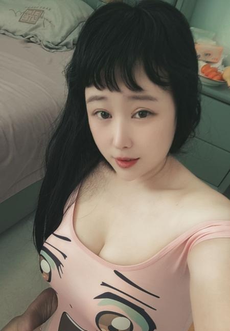 拱墅大胸娃娃脸少妇