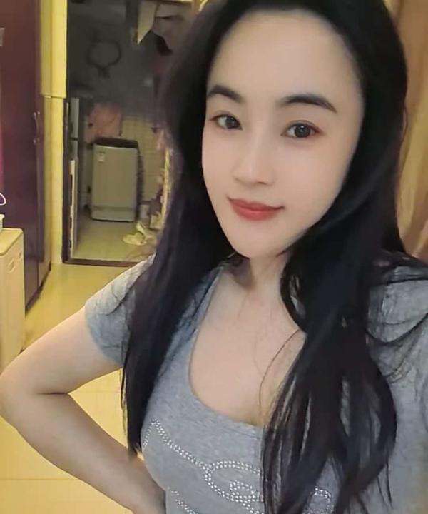 风骚身材珊珊老师