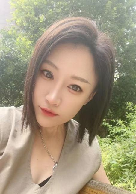 铁西颜值小美女
