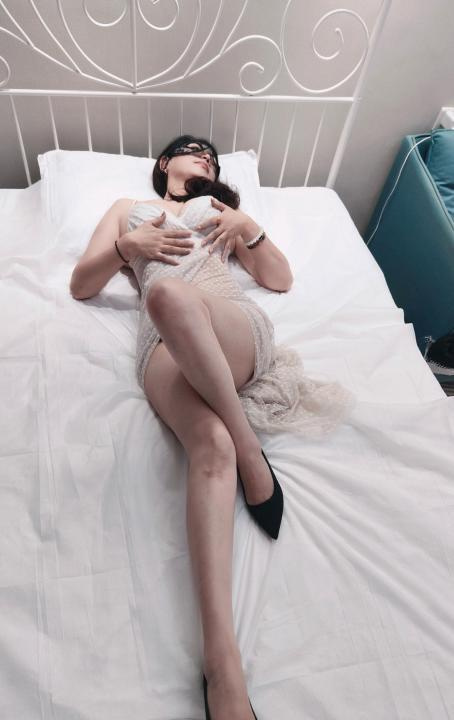 人妻黄老师