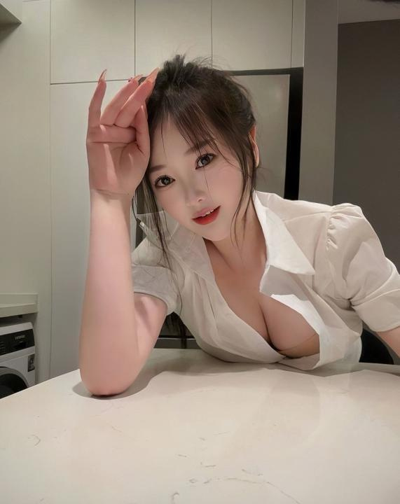 二刷情趣大胸奶糖妹妹