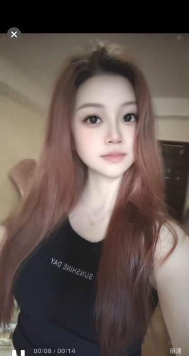 火辣性感身材喜宝