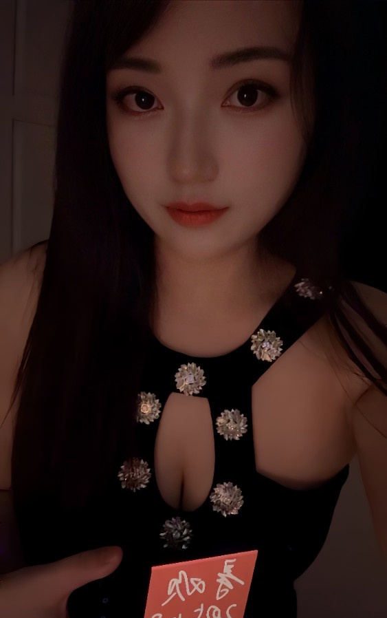 性感活好萝莉