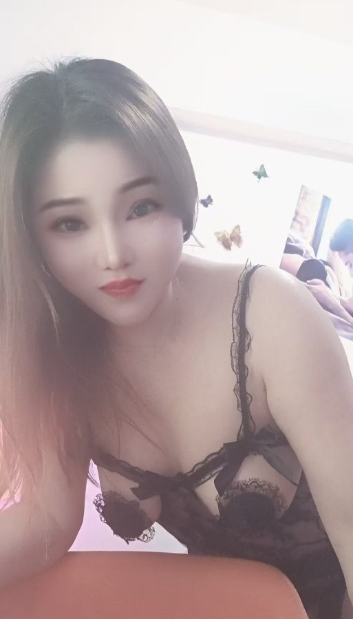坦洲大奶风骚小少妇