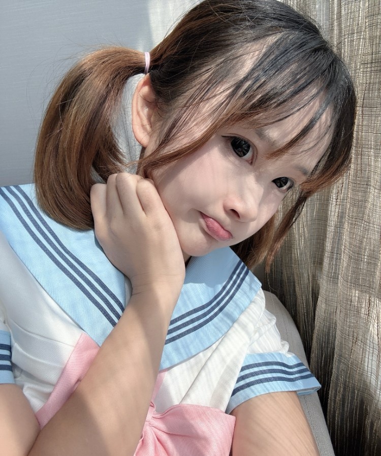 再探小萝莉