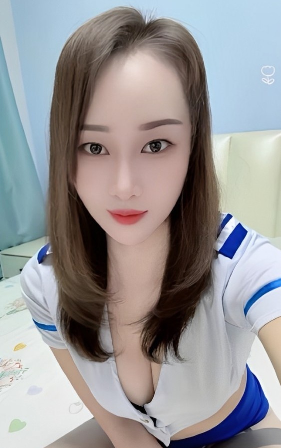 新市区制服小骚妇璃璃