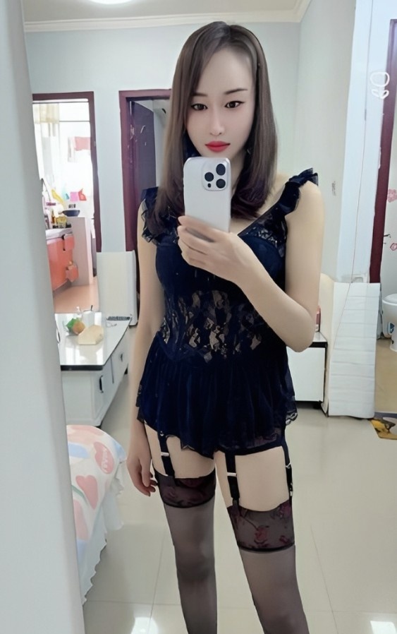 新市区制服小骚妇璃璃
