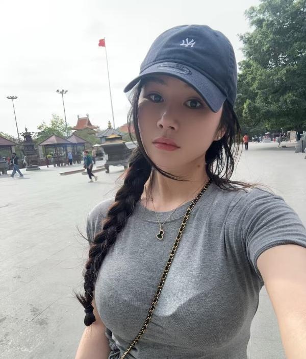 身材火辣天然F奶