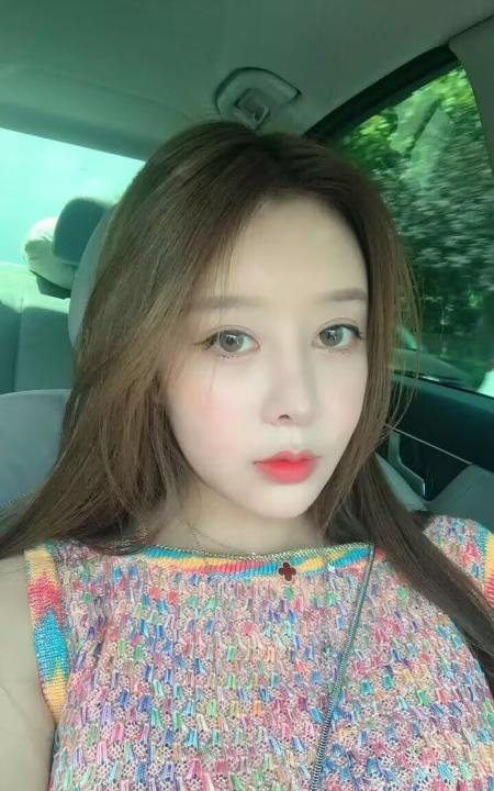 风骚美女一枚