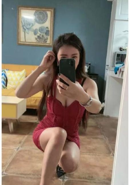性感爆乳辣妹