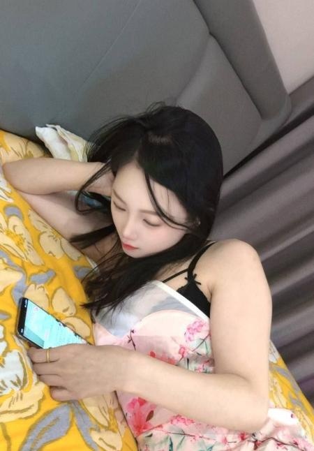 苗苗小蛮腰