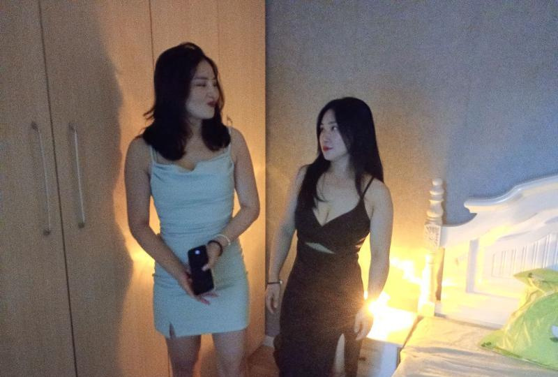 妹妹欧美姐姐萝莉双人
