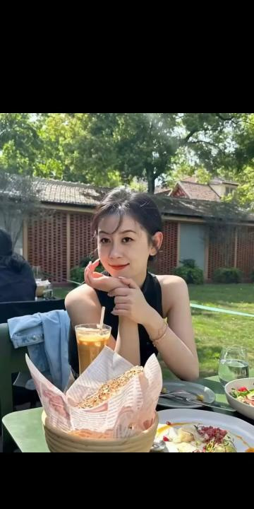 丽丽艾