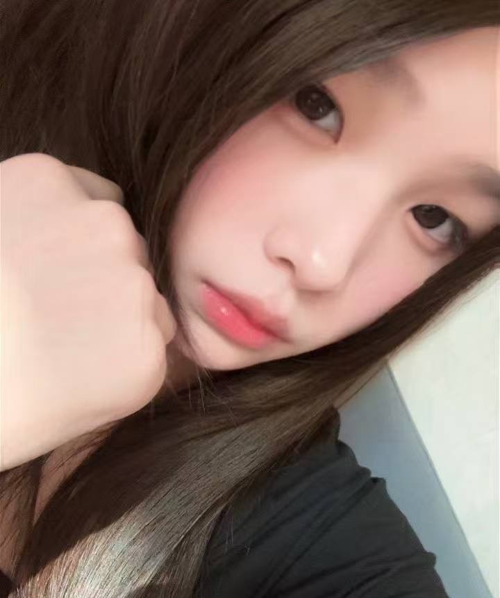 上城刚下水06嫩妹