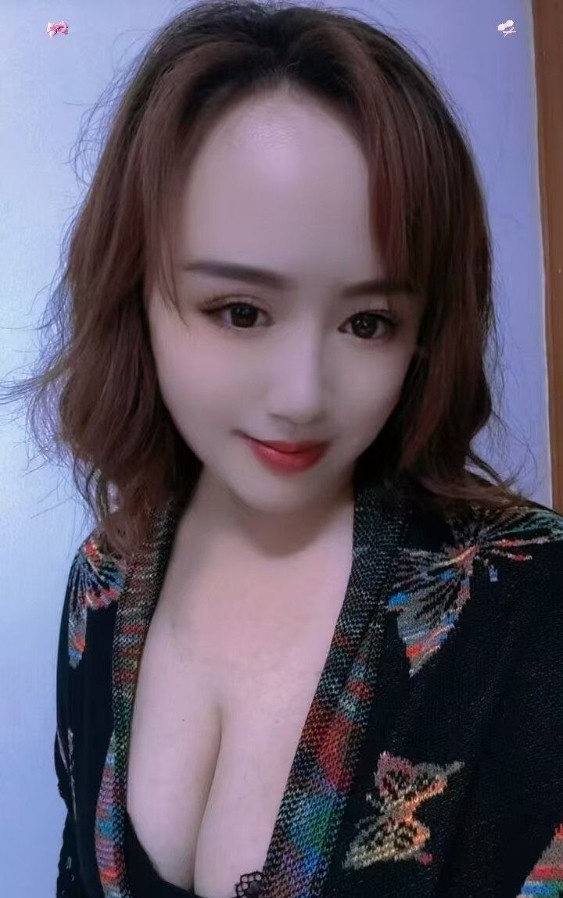 性感熟女姐姐榨汁机
