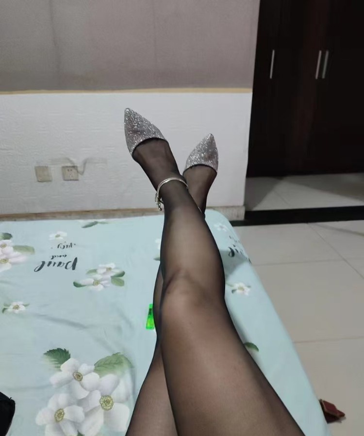 风骚泄火的轻熟姐姐