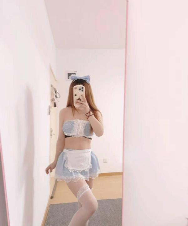 丰台制服诱惑嫩妹