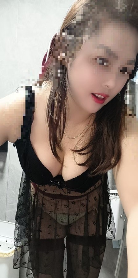 性感的小媳妇人美活好