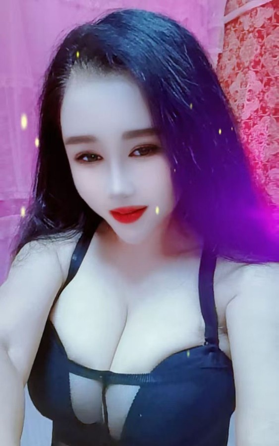 个人大奶骚妇