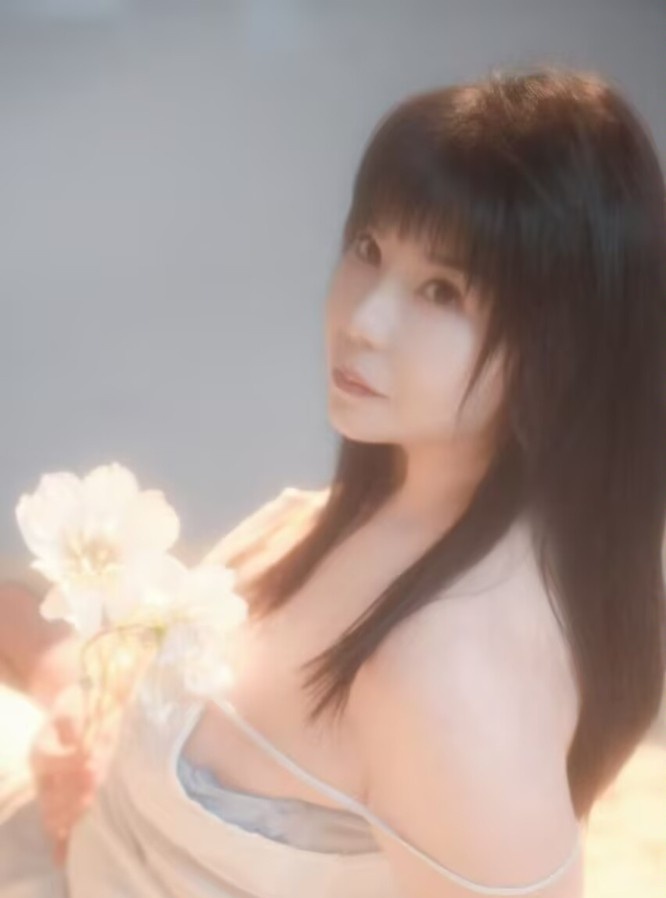 大胸骚熟女