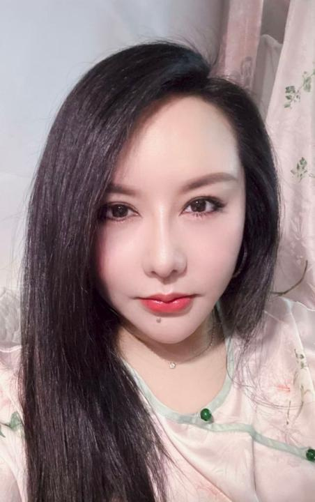 良家少妇小芳