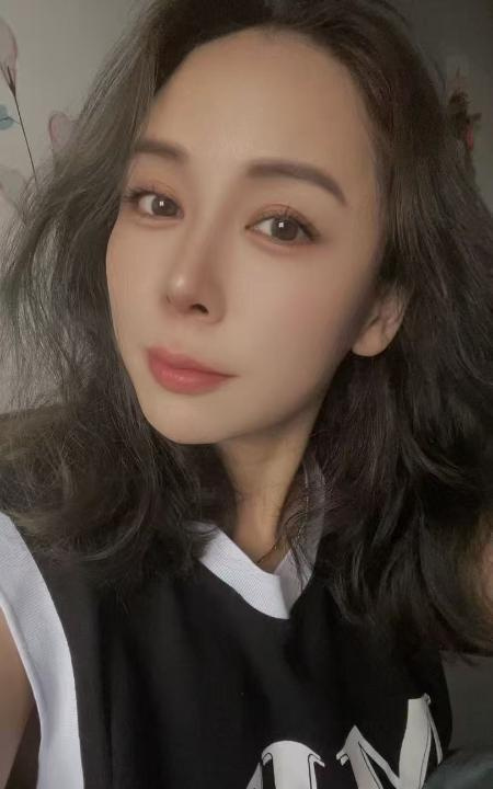 滨湖个人小姐姐