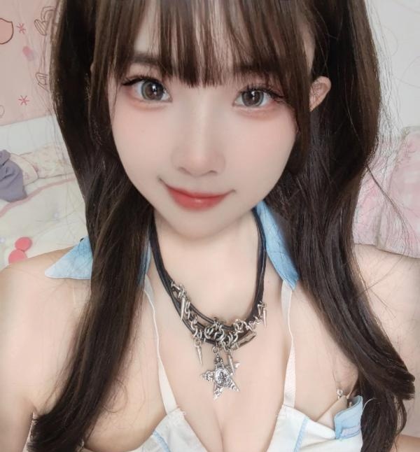 广州白虎嫩妹小葡萄