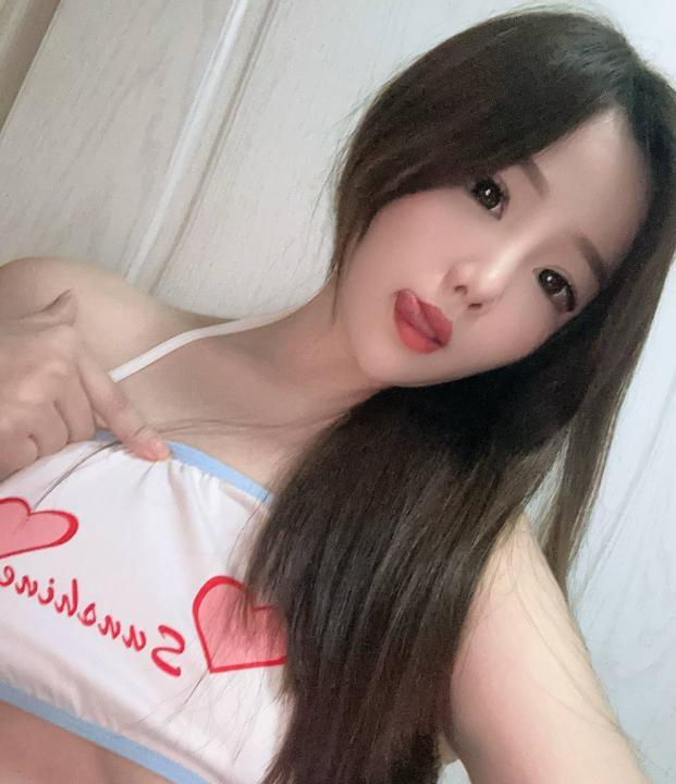 服务好气质大胸老师