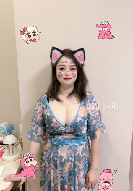 反食下沙巨乳人妻