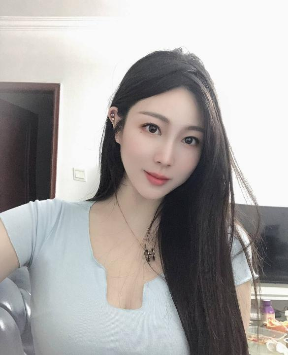 福田欧欧舌吻