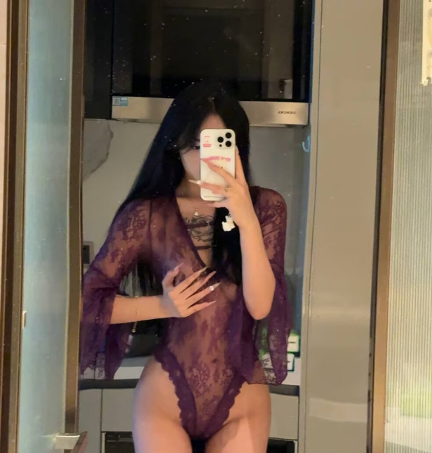福田大长腿美杜莎