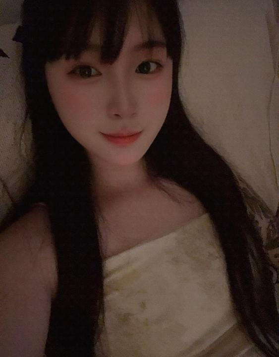 质朴小姐姐
